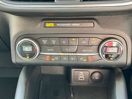 Ford Kuga 2.5 Kuga Vignale PHEV CVT 5dr 66