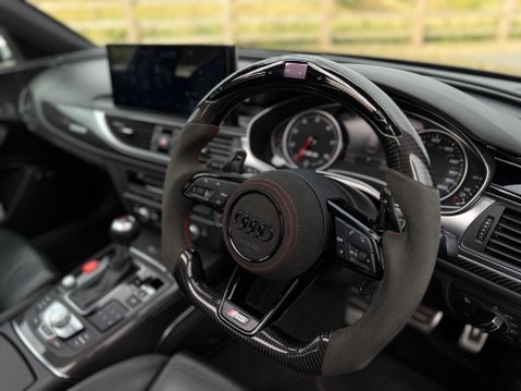 Audi RS6 4.0 TFSI V8 Tiptronic quattro Euro 5 (s/s) 5dr 31