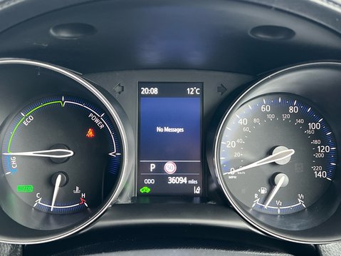 Toyota C-HR DESIGN 11