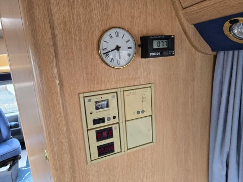 Auto-Sleepers Ravenna 30