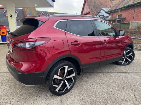 Nissan Qashqai DIG-T TEKNA DCT 2