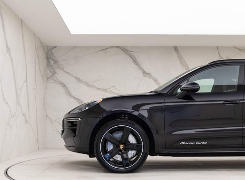 Porsche Macan TURBO PDK 24