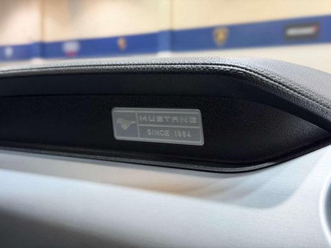 Ford Mustang 5.0 V8 GT Fastback 2dr Petrol SelShift Euro 6 (416 bhp) 35