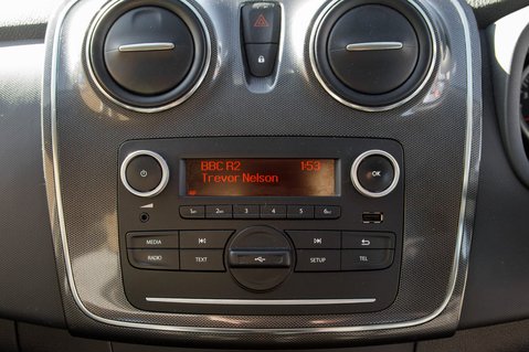 Dacia Sandero Stepway ESSENTIAL SCE 23
