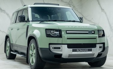 Land Rover Defender 110 D300 75TH LIMITED EDITION 6