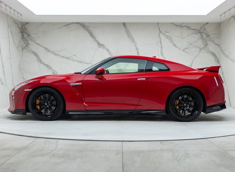 Nissan GT-R R35 TRACK EDITION 5