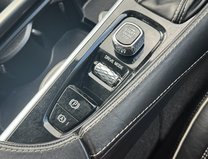 Volvo V90 (Sold) 2.0 D4 R-Design Pro Estate 5dr Diesel Auto Euro 6 27