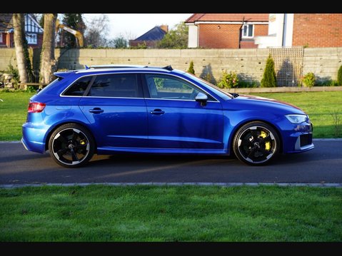 Audi RS3 2.5 TFSI Sportback S Tronic quattro Euro 6 (s/s) 5dr 9