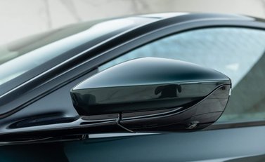 Aston Martin DBS Superleggera 29