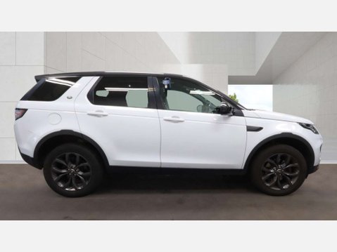 Land Rover Discovery Sport 2.0 Discovery Sport Landmark TD4 Auto 4WD 5dr 5