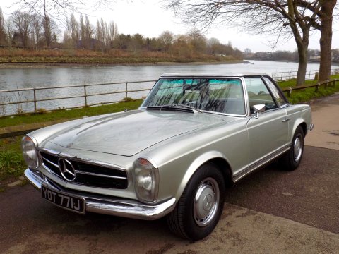 Mercedes-Benz SL Series 280 SL Pagoda (W113) 3