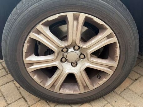 Land Rover Range Rover Evoque 2.0 TD4 SE Tech SUV 5dr Diesel Auto 4WD Euro 6 (s/s) (180 ps) 29