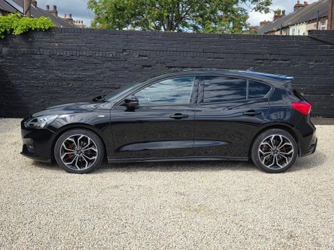 Ford Focus 1.5 EcoBlue ST-Line X Euro 6 (s/s) 5dr 3