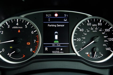 Nissan MICRA IG-T N-SPORT XTRONIC 29