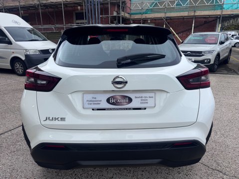 Nissan Juke DIG-T ACENTA 8