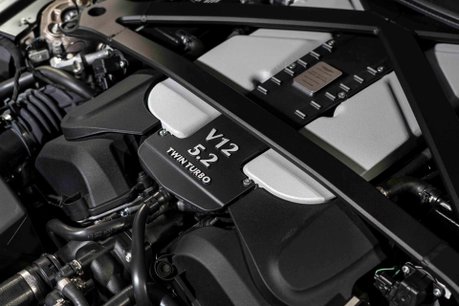 Aston Martin Vantage V12. 1 OF 333. OVER £45K IN OPTIONS. LIGHTWEIGHT PACKAGE. LIVERY PACKAGE. 63