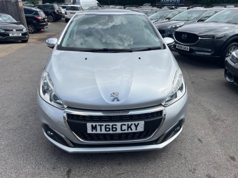 Peugeot 208 1.2 PureTech Allure Premium Euro 6 5dr 2