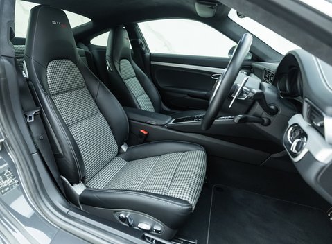 Porsche 911 50th Anniversary Edition (991) 11