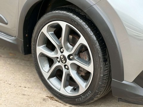 Kia Picanto 1.0 Picanto X-Line 5dr 7