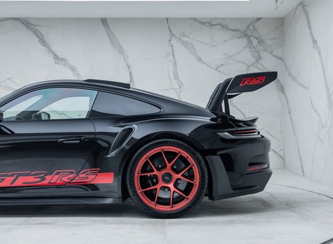 Porsche 911 GT3 RS (992) 41