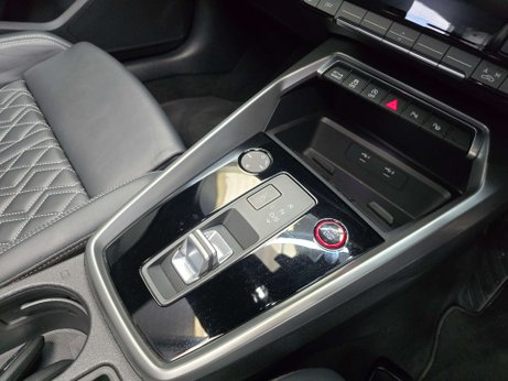 Audi S3 2.0 TFSI Sportback 5dr Petrol S Tronic quattro Euro 6 (s/s) (310 ps) 41