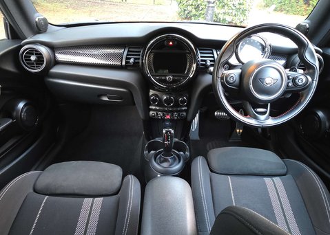 Mini Hatch 2.0 Cooper S Sport Auto 3dr 18