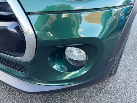 Mini Cooper 1.5 Cooper Steptronic Euro 6 (s/s) 3dr 15