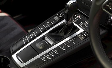 Porsche Macan GTS 20