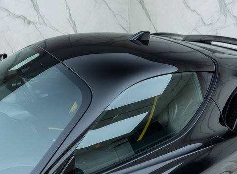 Ferrari SF90 Stradale 32