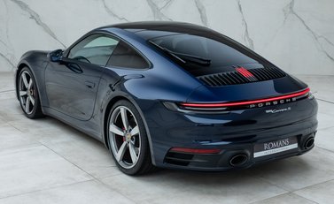 Porsche 911 Carrera S (992) 9
