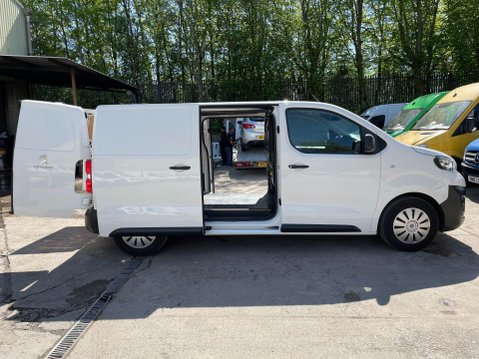 Peugeot Expert 1.5 BlueHDi 1000 Professional Standard Panel Van 6dr Diesel Manual MWB Euro 9