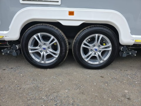 Bailey Pegasus grande GT 75 Amalfi  8