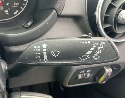 Audi A1 1.0 A1 Sport TFSI Semi-Auto 3dr 49