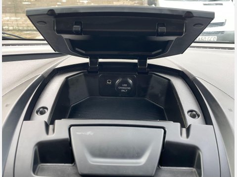 Ford Transit Courier 1.5 TDCi Panel Van 5dr Diesel Manual L1 Euro 6 (SLD) (75 ps) 28