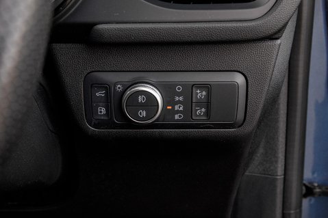 Ford Kuga ST-LINE X EDITION 16