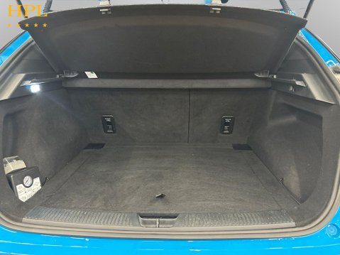 MG MG4 64kWh Trophy Long Range Hatchback 5dr Electric Auto (203 ps) Air Con - Blue 21