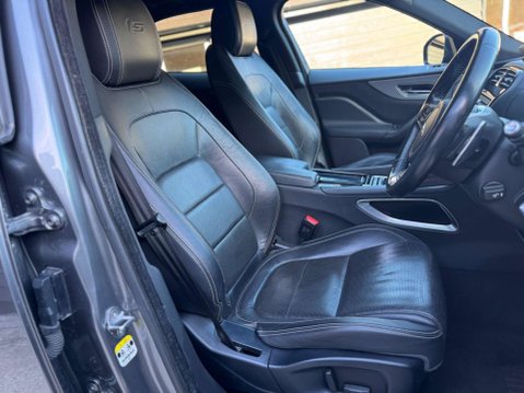 Jaguar F-Pace 3.0 V6 S Auto AWD Euro 6 (s/s) 5dr 24