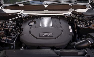 Land Rover Discovery Td6 HSE Luxury 32