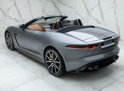 Jaguar F-Type SVR Convertible 15