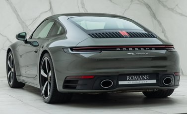 Porsche 911 Carrera S (992) 10