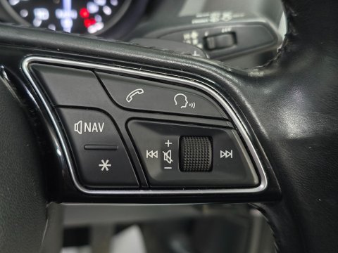 Audi A3 1.4 TFSI e-tron Sportback e-S Tronic Euro 6 5dr 8.8kWh 32