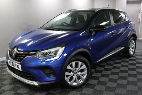 Renault Captur ICONIC TCE 20