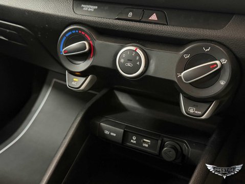 Kia Stonic 1.0 T-GDi 2 Euro 6 (s/s) 5dr 28