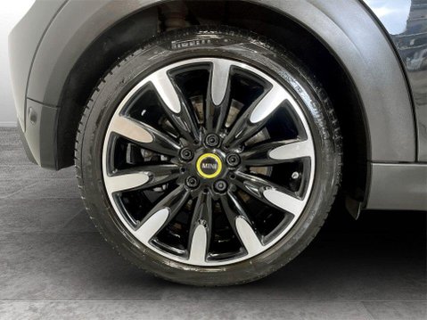 Mini Hatch Cooper SE 32.6kWh Level 3 Hatchback 3dr Electric Auto (184 ps) 10