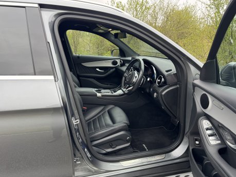 Mercedes-Benz GLC GLC 220D 4Matic AMG Line Auto Diesel SAT NAV/PARKTRONIC/SIDE STEPS 6