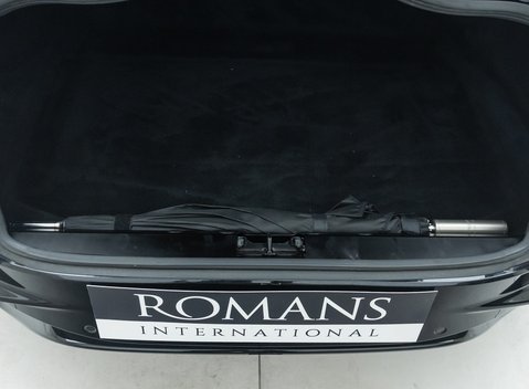 Aston Martin DB11 V8 35