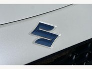Suzuki Swift 1.2 MHEV Ultra ALLGRIP Euro 6 (s/s) 5dr 16
