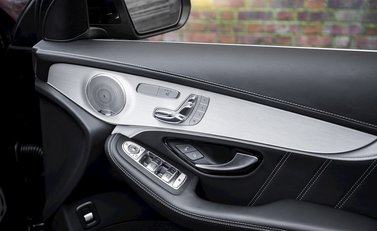 Mercedes-Benz GLC 63 S 4Matic 22