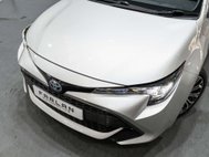 Toyota Corolla 1.8 VVT-h Design Touring Sports 5dr Petrol Hybrid CVT Euro 6 (s/s) (122 ps) 67