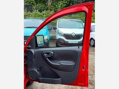 Vauxhall Combo 1.3 CDTi 1700 ecoFLEX 16v Panel Van 3dr Diesel Manual (134 g/km, 69 bhp) 24
